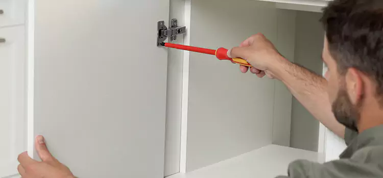 Screen Door Hinge Repair North Haven